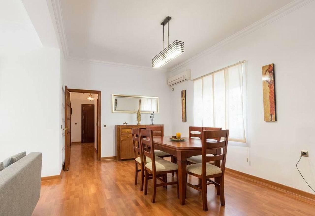Apartamento Milagros 110 m2 Malaga Bagian luar foto